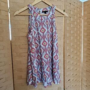 Signature Studio Sleeveless Blouse Size Small Geometric Print